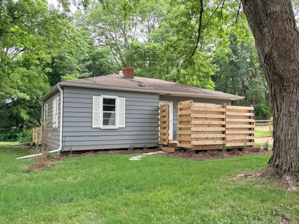 2471 N Jackson Road, Pecatonica, IL 61063
