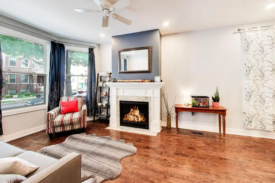 2245 W Melrose Street, Chicago, IL 60618 - #3