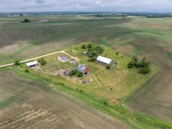 1928 180th Street, Lowden, IA 52255