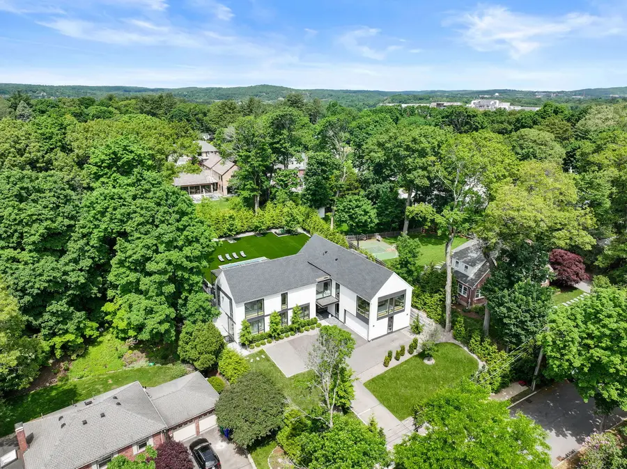21 White Oak Road, Waban, MA 02468 - #2