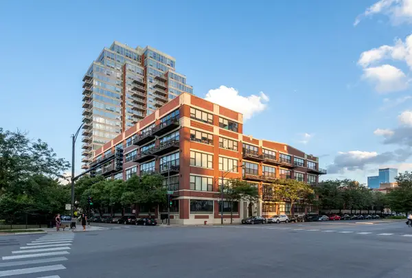 1601 S Indiana Avenue #212, Chicago, IL 60616