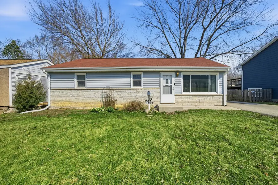 349 Woodland Drive, Grayslake, IL 60030 - #2