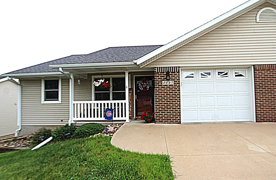 1117 6th Avenue #1, Fulton, IL 61252 - #2