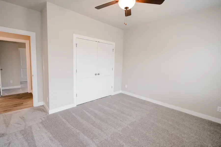 6134 Duggleby Avenue, Davenport, IA 52807 - #3