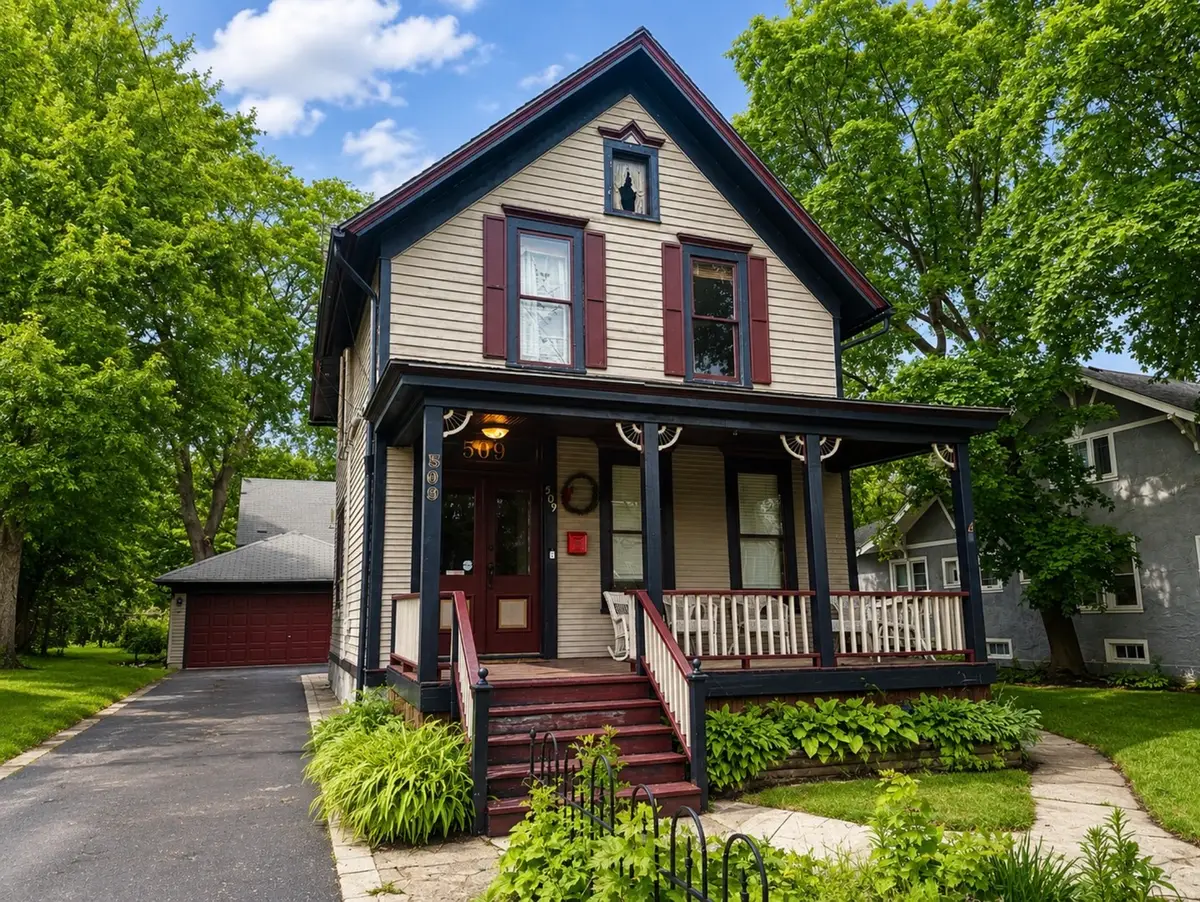 Address Withheld By Seller, Elgin, IL 60120 - #1
