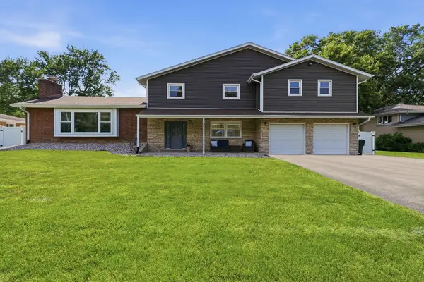 14226 S Chickasaw Trail, Homer Glen, IL 60491