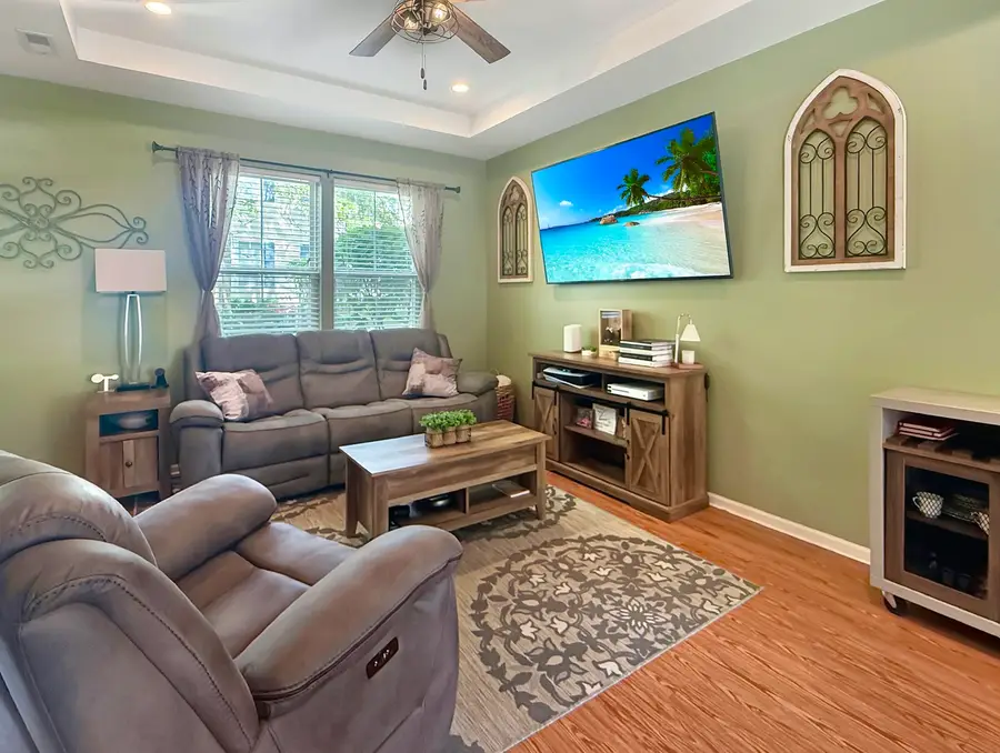 2886 Falling Waters Lane, Lindenhurst, IL 60046 - #3