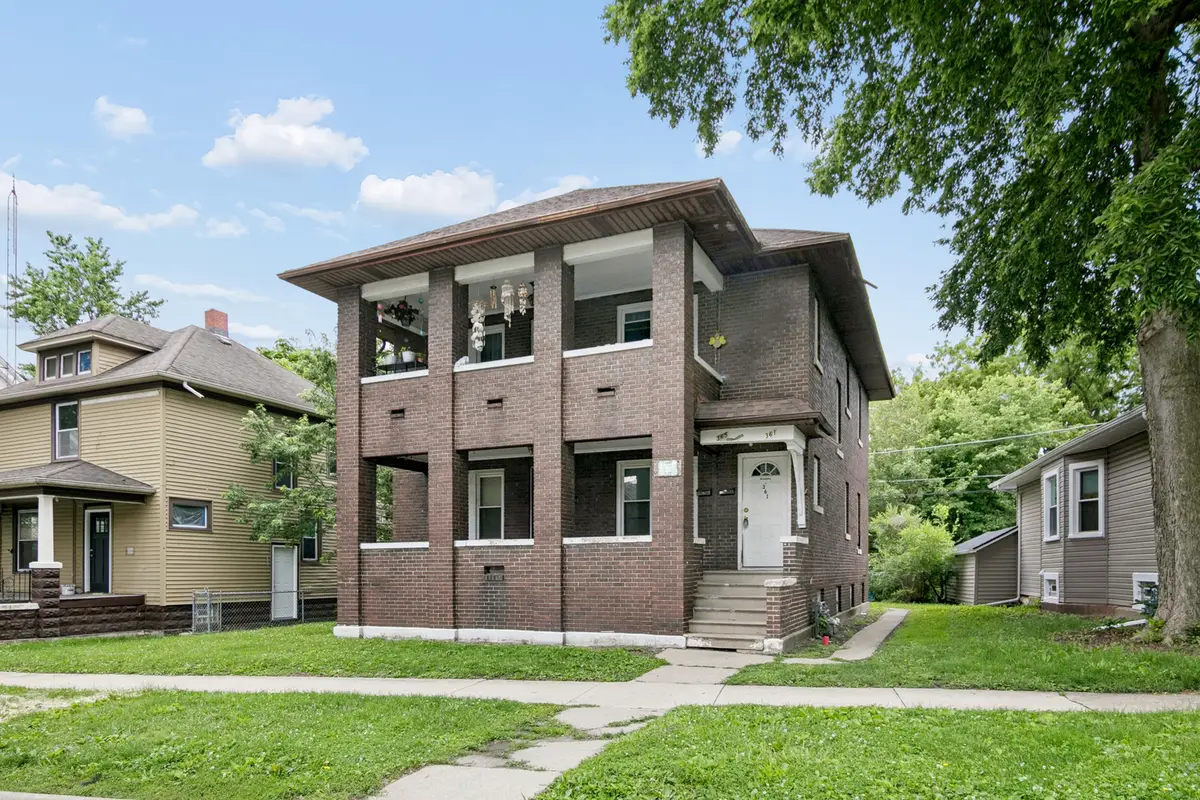 361-365 S Evergreen Avenue, Kankakee, IL 60901 - #1