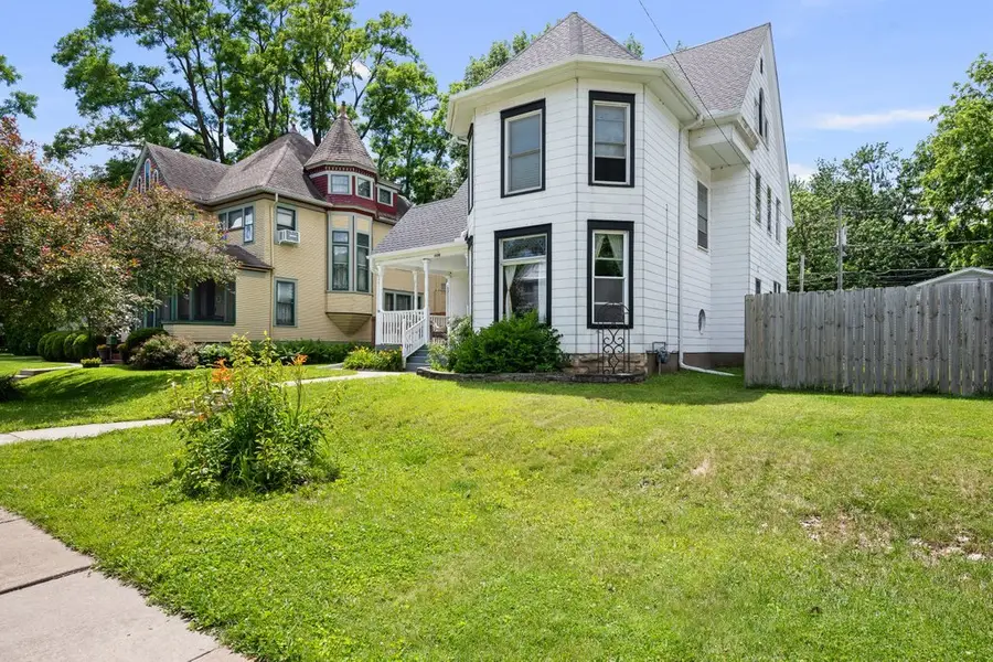 1920 Walling Court, Davenport, IA 52803 - #3