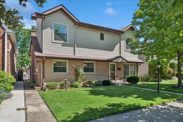 5832 Capulina Avenue, Morton Grove, IL 60053
