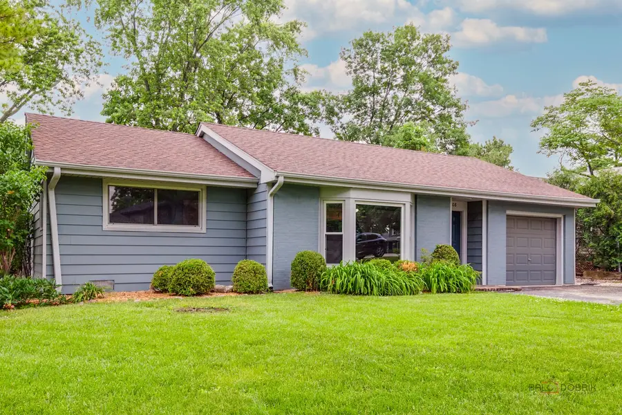 2508 Highland Drive, Lindenhurst, IL 60046 - #2
