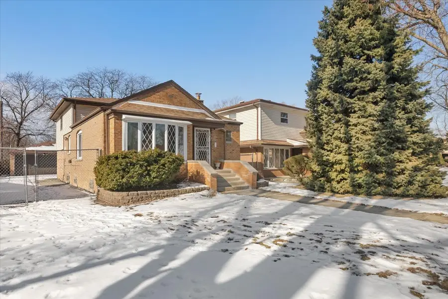 12226 S Racine Avenue, Chicago, IL 60643 - #2