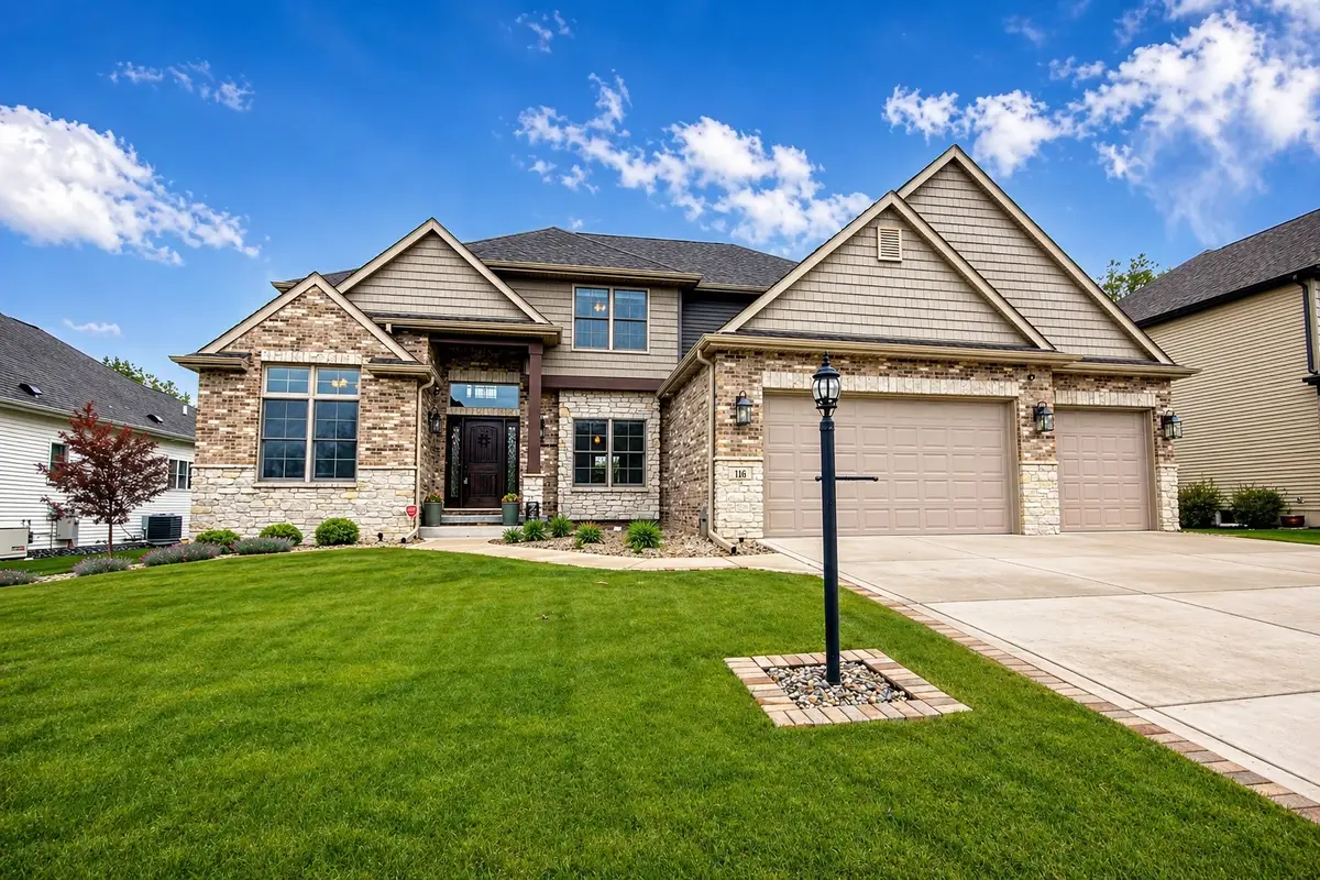 116 N Ashton Lane, Valparaiso, IN 46385 - #1