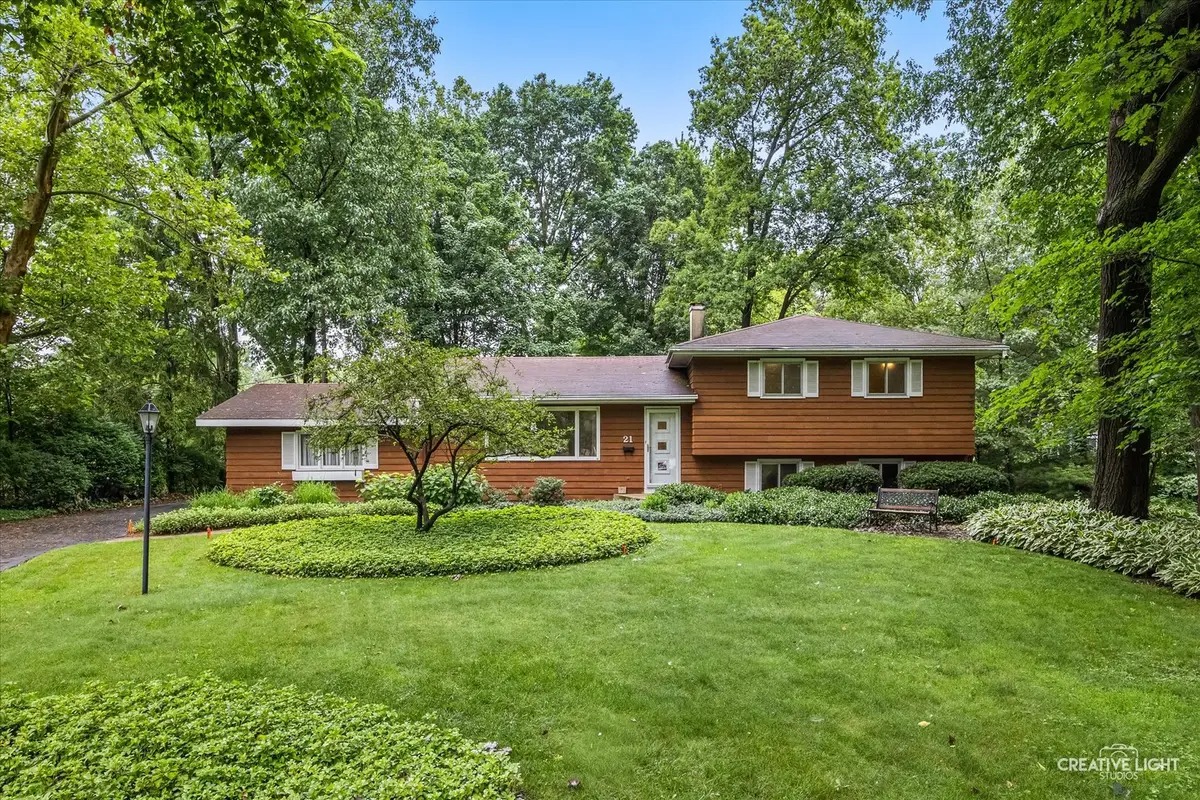 21 Golden Larch Court, Naperville, IL 60540 - #1