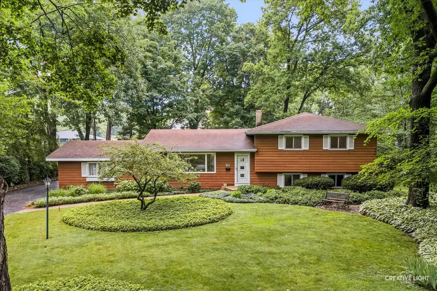 21 Golden Larch Court, Naperville, IL 60540 - #3