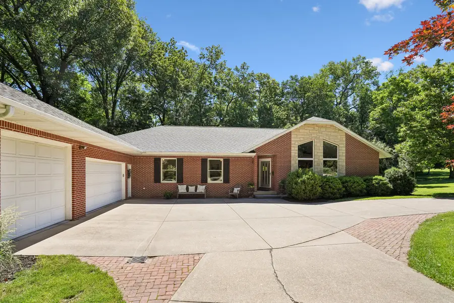 28053 214th Street, Le Claire, IA 52753 - #3