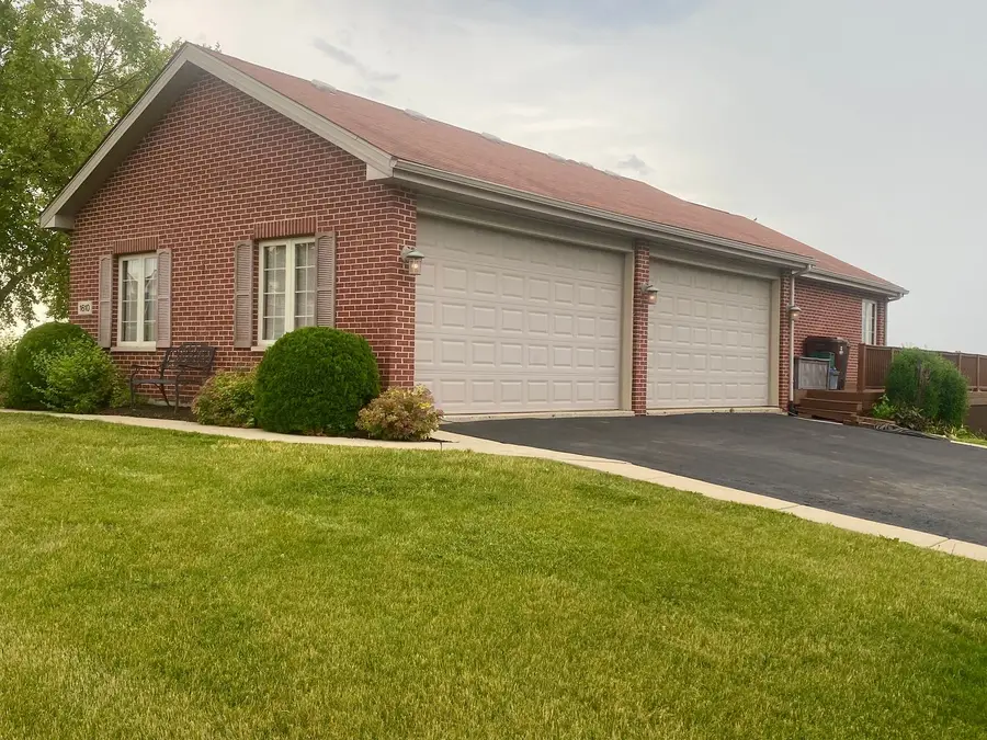 1610 Rolling Pass, Beecher, IL 60401 - #3