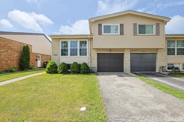 9249 Barberry Lane, Des Plaines, IL 60016