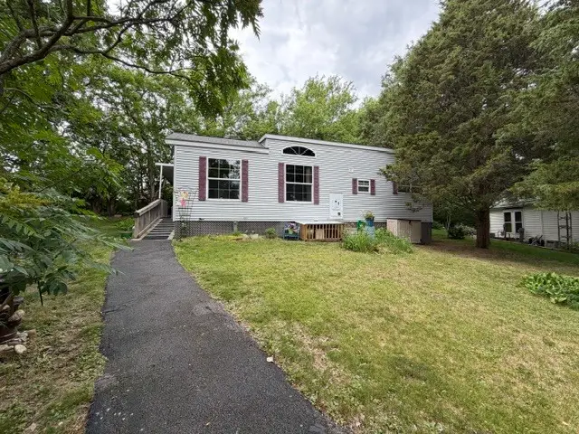 2795 E 28th Lot 565 Road, Seneca, IL 61360 - #3