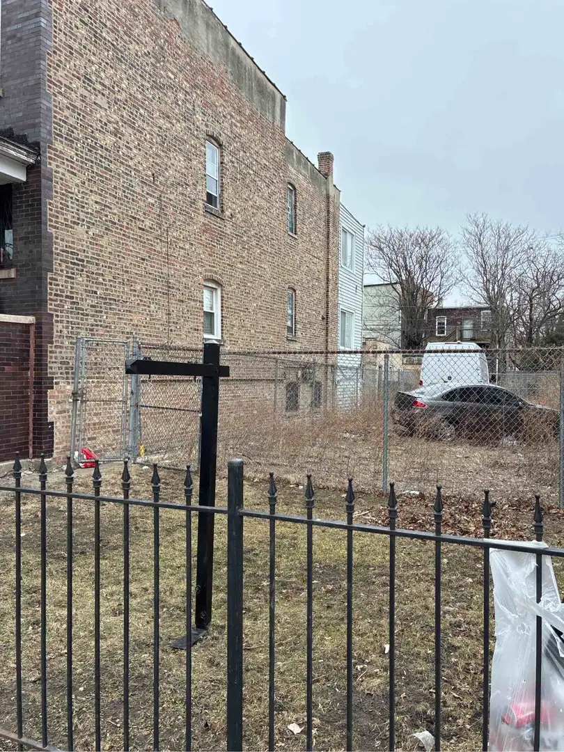 3929 W Monroe Street, Chicago, IL 60624 - #1