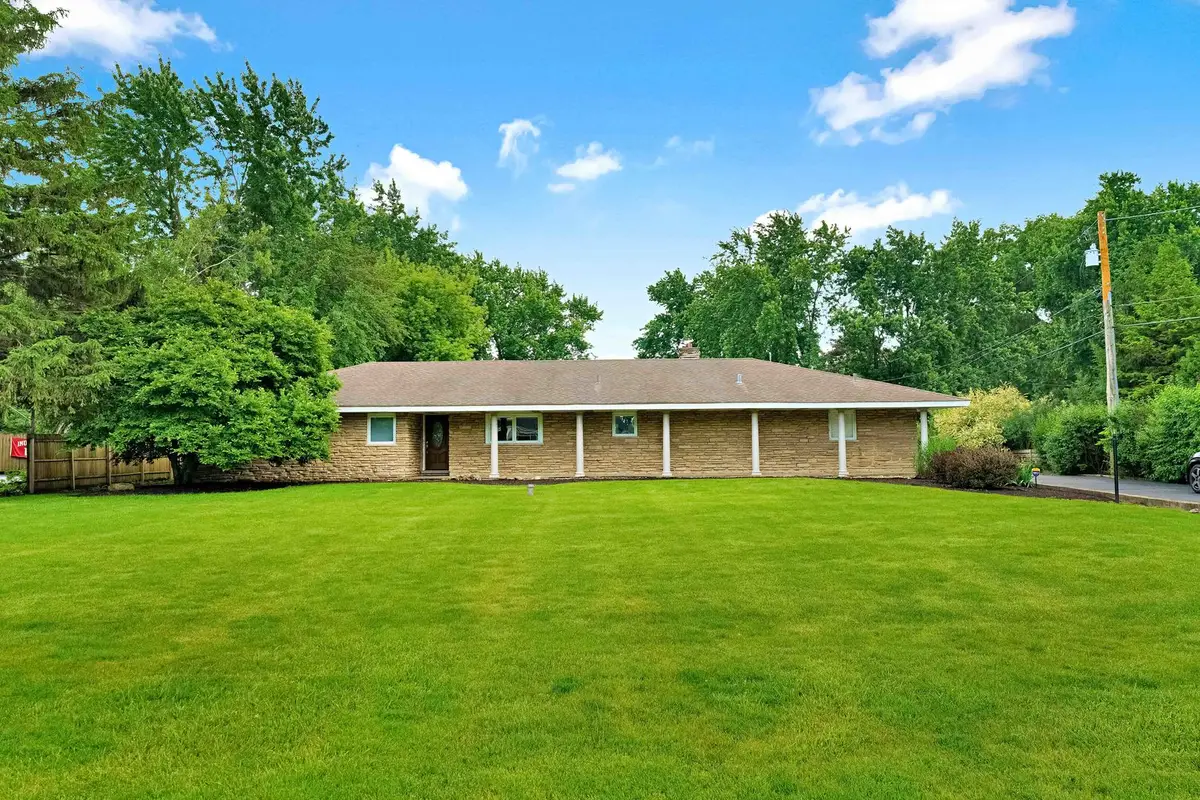 22W689 Elmwood Drive, Glen Ellyn, IL 60137 - #1