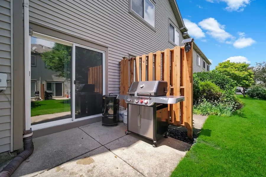 1032 Woodview Court, Aurora, IL 60502 - #3