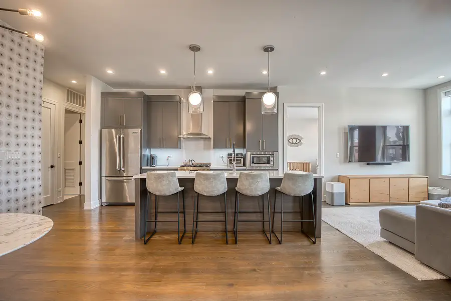 1938 W Augusta Boulevard #301, Chicago, IL 60622 - #2