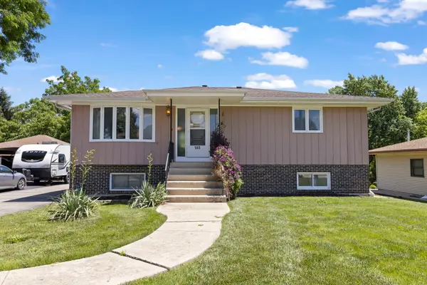 565 4th Street, Lemont, IL 60439