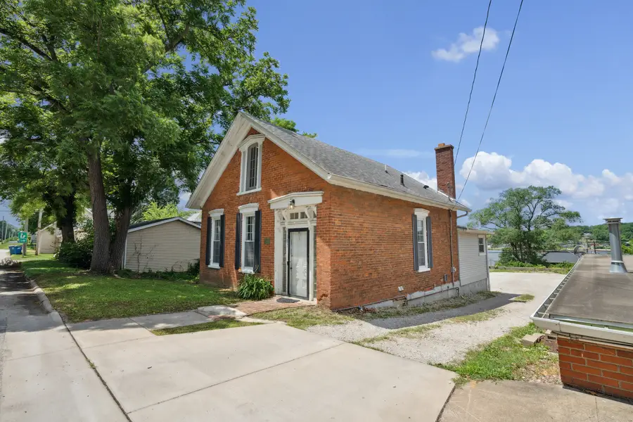 107 S High Street, Port Byron, IL 61275 - #3