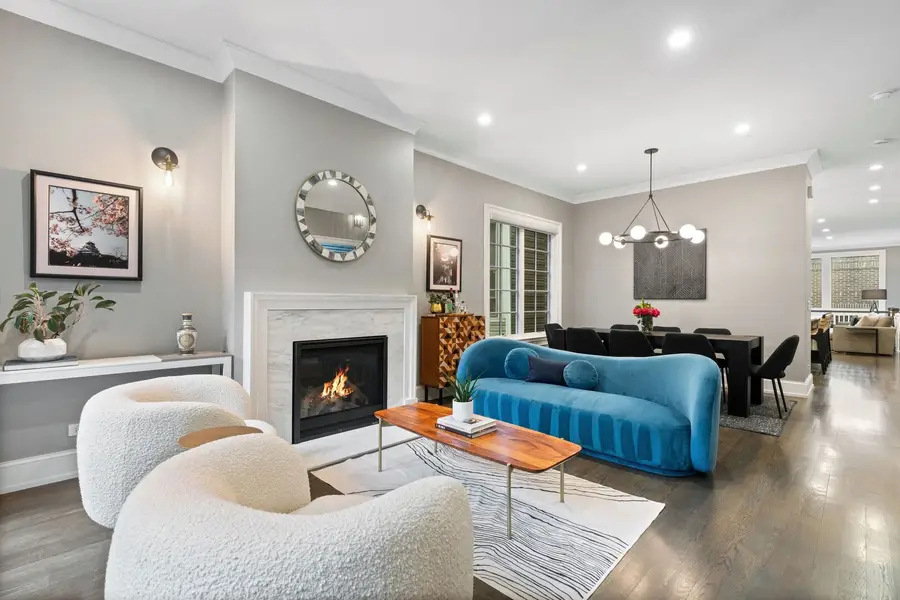 1306 W Byron Street, Chicago, IL 60613 - #2