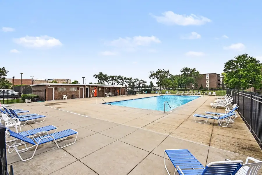 1311 S Finley Road #317, Lombard, IL 60148 - #2