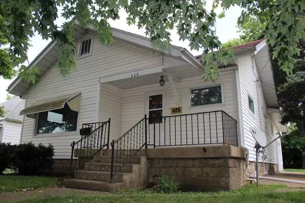 426 S Clinton Street, Clinton, IL 61727