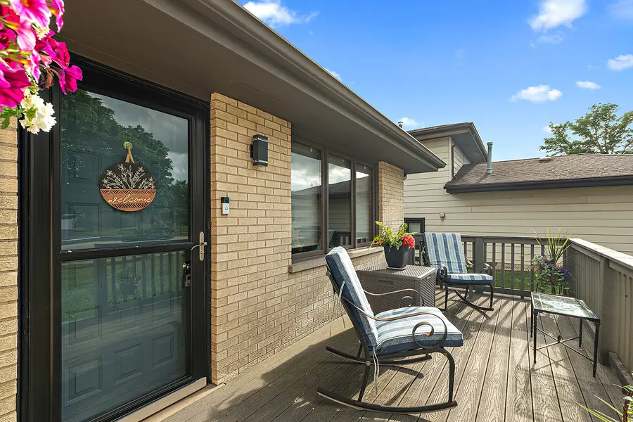 8841 167th Street, Orland Hills, IL 60487 - #3