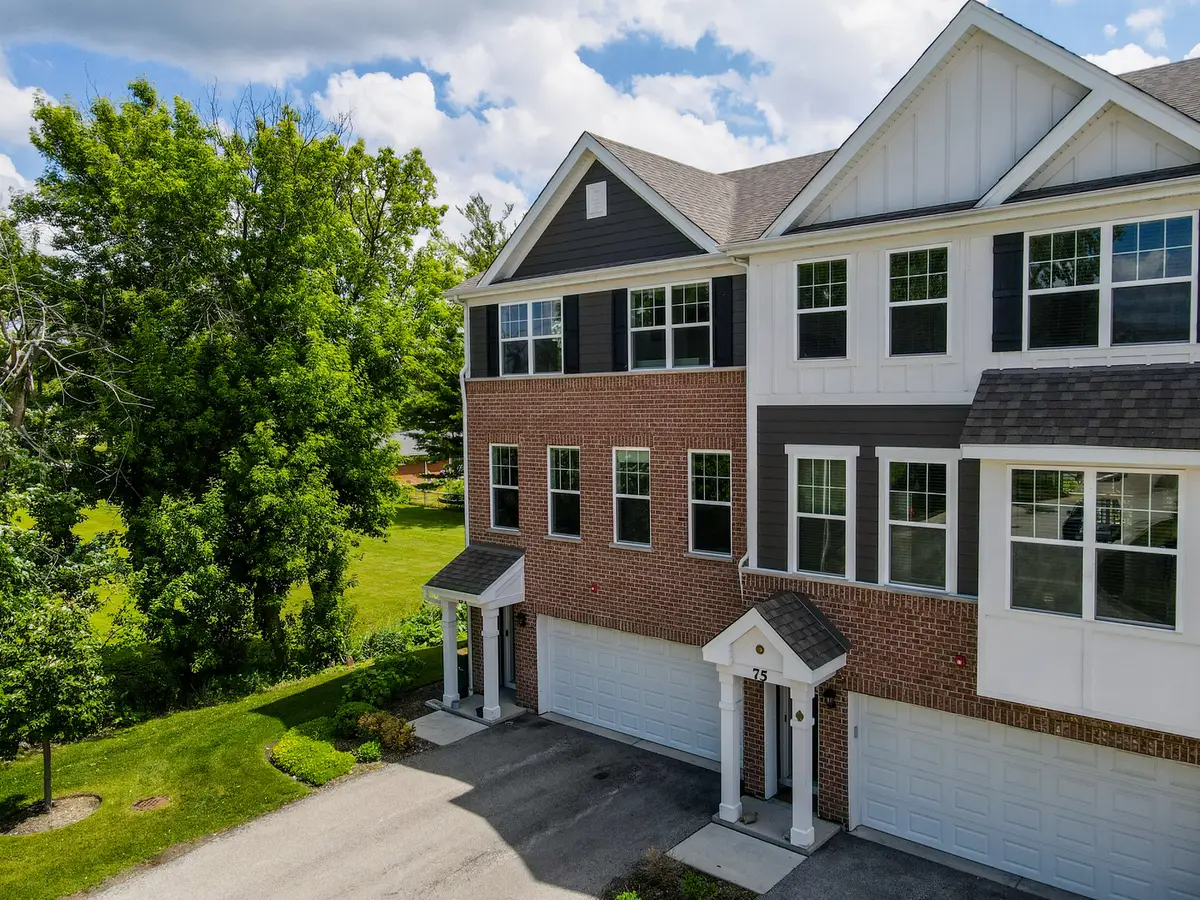 81 Timber Wolf Drive, Wheeling, IL 60090 - #1