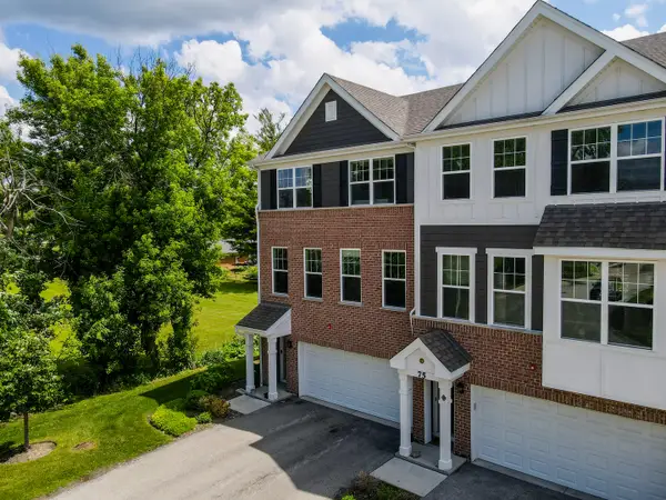 81 Timber Wolf Drive, Wheeling, IL 60090