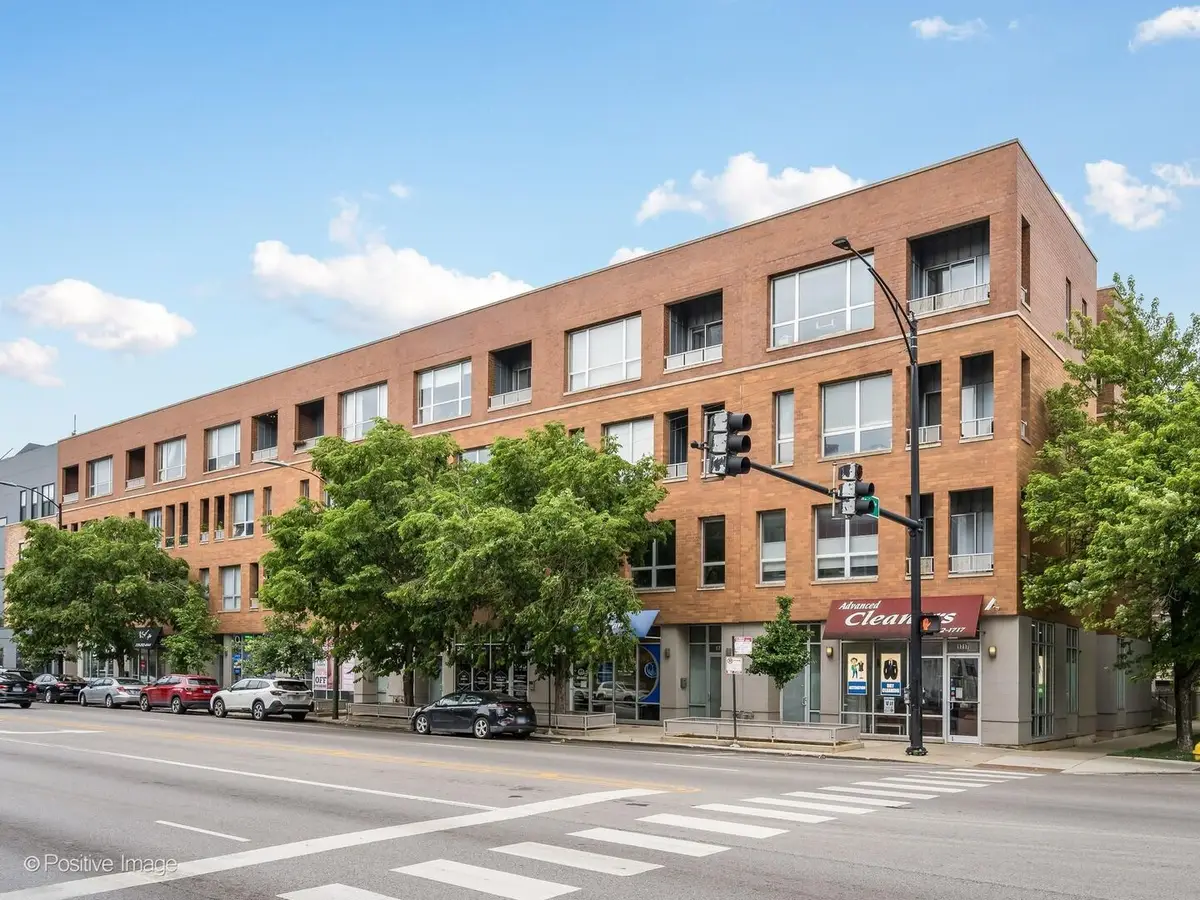 1719 N Western Avenue #2, Chicago, IL 60647 - #1