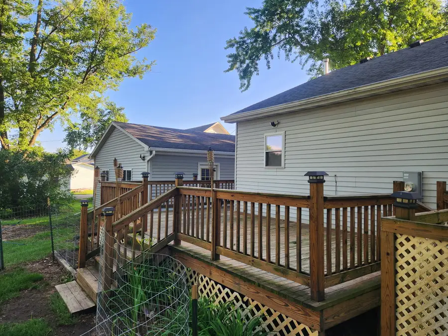 829 Oak Street, Minonk, IL 61760 - #3
