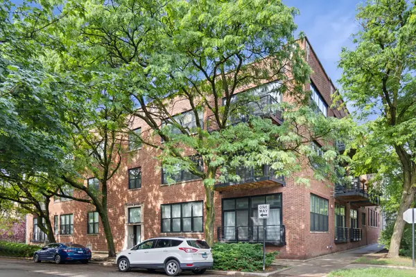 1670 N Claremont Avenue #208, Chicago, IL 60647