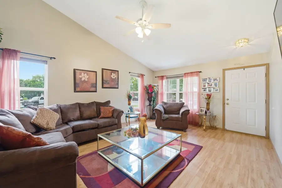 1611 Lake Pointe Court, Plainfield, IL 60586 - #2