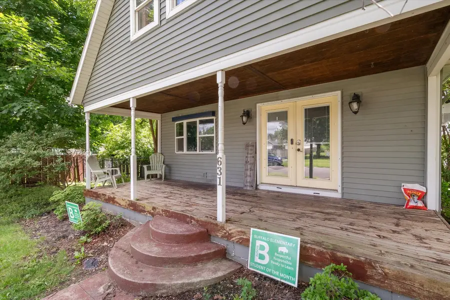 631 2nd Street, Buffalo, IA 52728 - #3