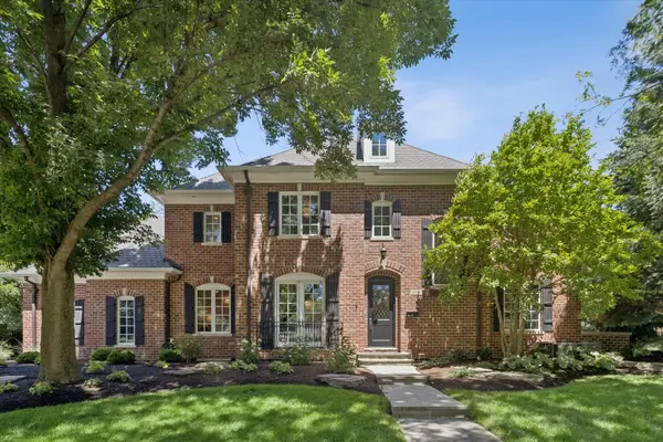 690 Wingate Road, Glen Ellyn, IL 60137