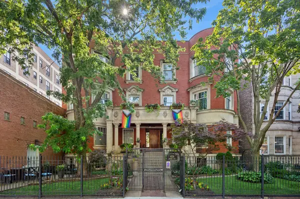 Address Withheld By Seller, Chicago, IL 60640