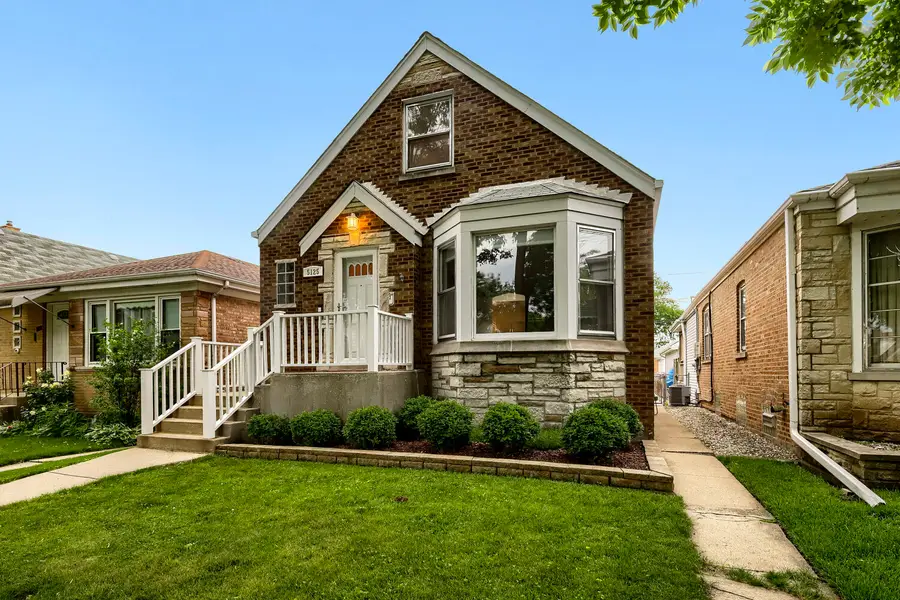 5125 N Sayre Avenue, Chicago, IL 60656 - #2