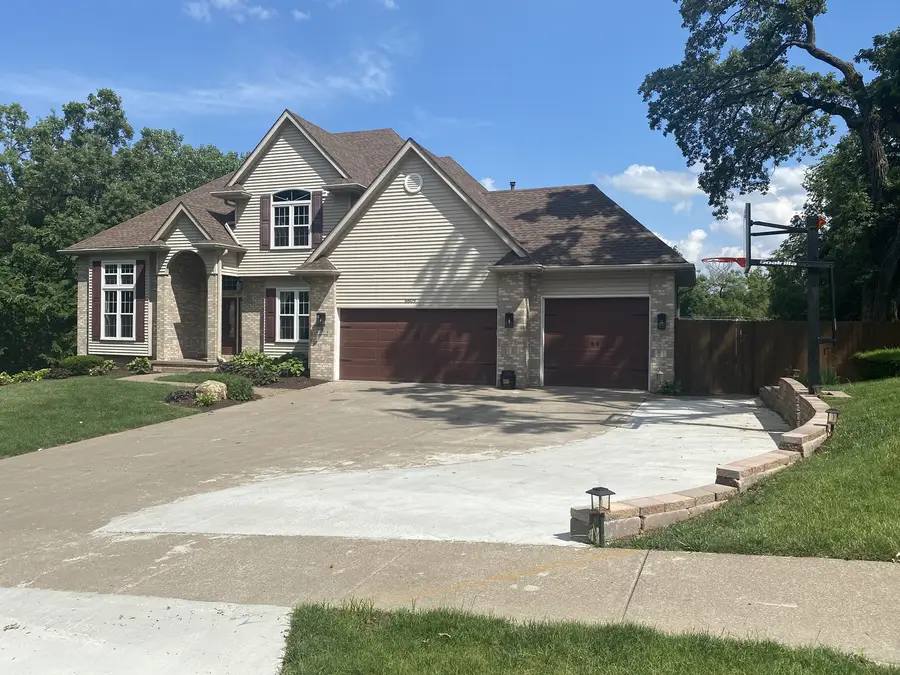 6809 Ridges Court, Bettendorf, IA 52722 - #2