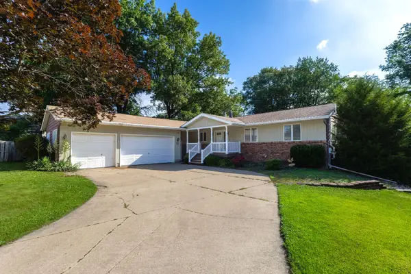 529 48th Avenue, East Moline, IL 61244
