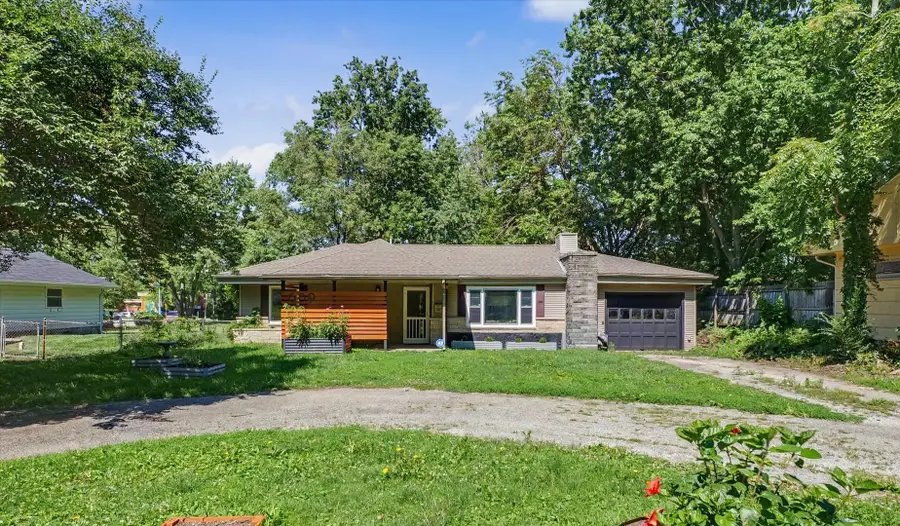 609 S Western Avenue, Champaign, IL 61821 - #2