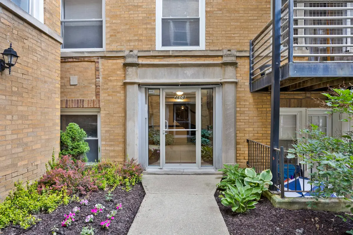 4608 N Monticello Avenue #1W, Chicago, IL 60625 - #1