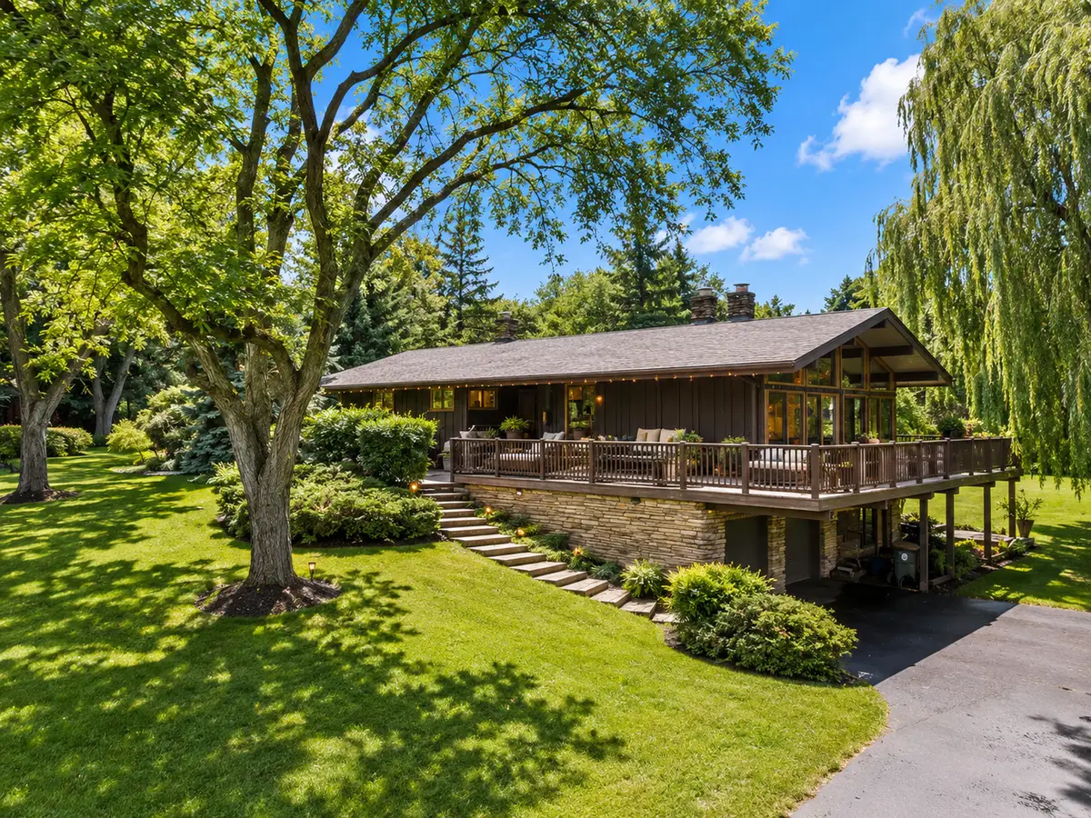 2272 N Circle Drive, Palatine, IL 60067 - #1