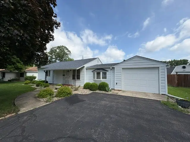 836 E Locust Street, Watseka, IL 60970 - #1