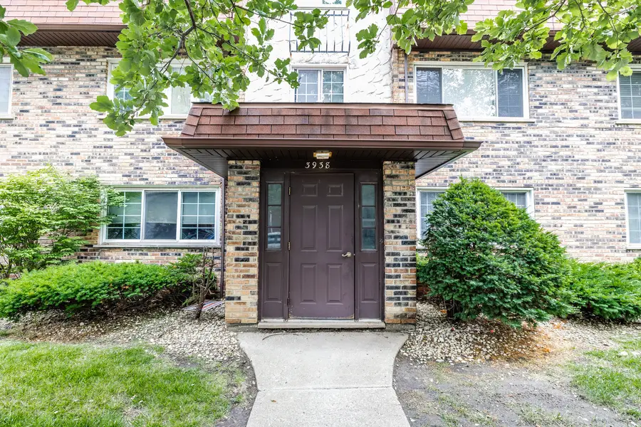 3938 W 104th Street #3C, Chicago, IL 60655 - #2